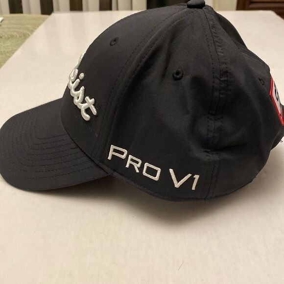 Titleist FL PRO VI Black Hat OS - Picture 4 of 6